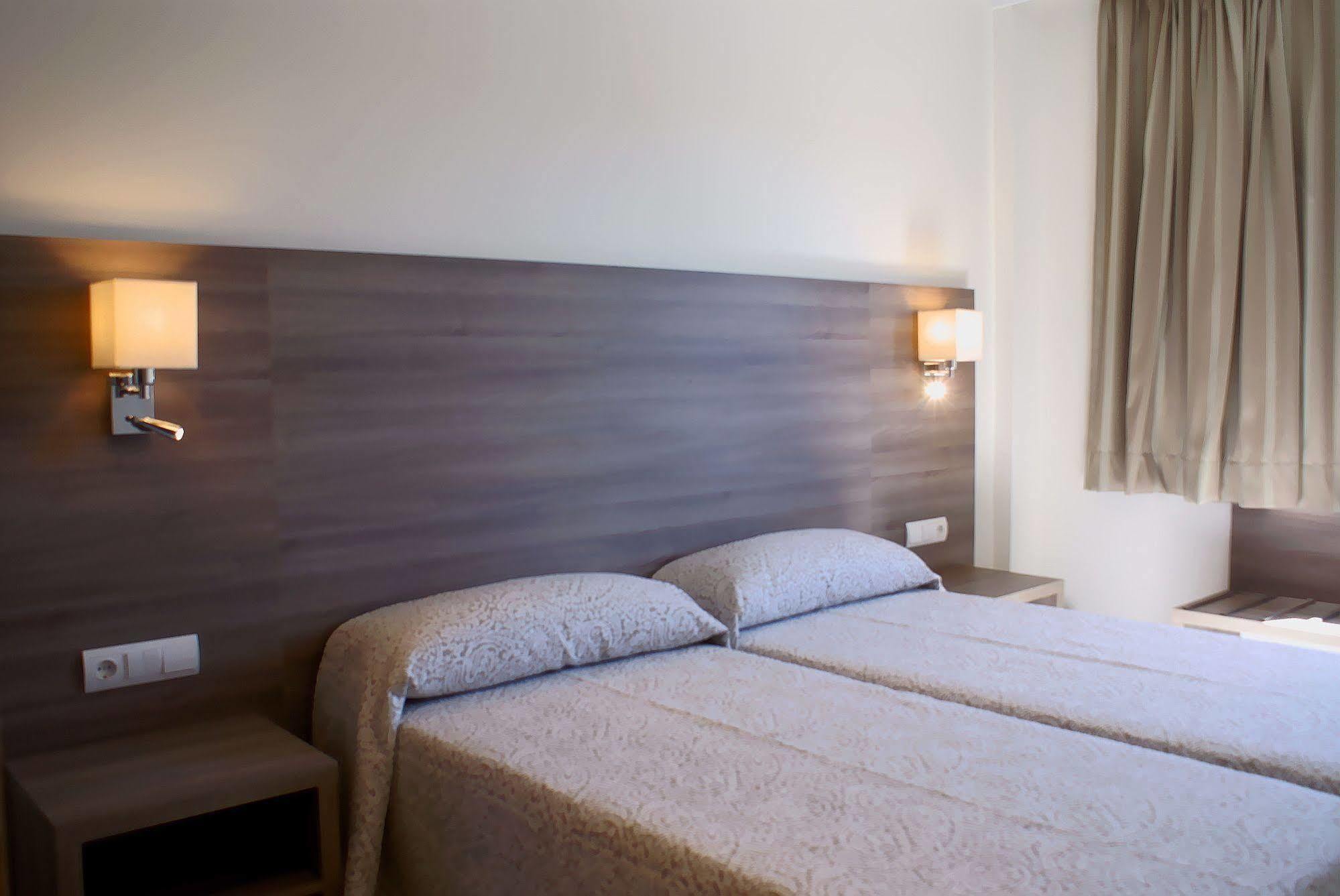 Cabot Tres Torres Apartamentos Playa de Palma  Ngoại thất bức ảnh